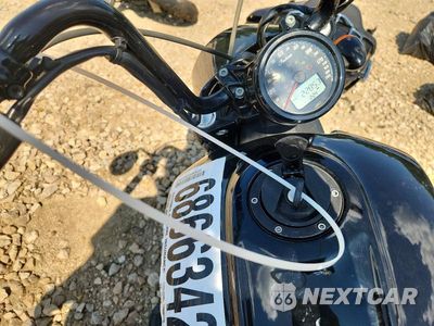 Zdjęcie 8 z 9 samochodu: 2021 INDIAN MOTORCYCLE CO. SCOUT BOBBER VIN:56KMTB00XM3171759 - miniatura