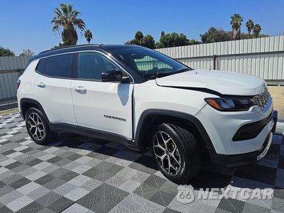 Czwarte zdjęcie samochodu z boku: 2025 JEEP COMPASS LIMITED VIN:3C4NJDCN3ST510818 - miniatura