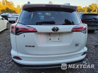 Zdjęcie 6 z 13 samochodu: 2017 TOYOTA RAV4 XLE VIN:2T3RFREV9HW693804 - miniatura