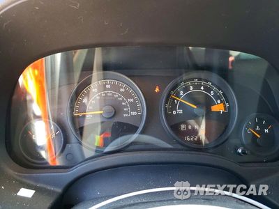 Zdjęcie 9 z 13 samochodu: 2014 JEEP COMPASS SPORT VIN:1C4NJCBAXED908692 - miniatura