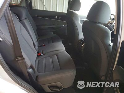 Zdjęcie 11 z 13 samochodu: 2019 KIA SORENTO LX VIN:5XYPG4A33KG506154 - miniatura
