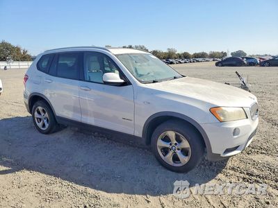 Czwarte zdjęcie samochodu z boku: 2011 BMW X3 XDRIVE28I VIN:5UXWX5C57BL700544 - miniatura