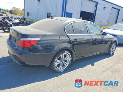Trzecie zdjęcie samochodu z tyłu: 2009 BMW 528 I VIN:WBANU53559C121145 - miniatura