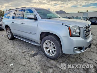 Czwarte zdjęcie samochodu z boku: 2017 GMC YUKON XL C1500 SLT VIN:1GKS1GKC4HR261715 - miniatura