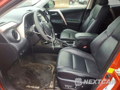 Zdjęcie 7 z 13 samochodu: 2015 TOYOTA RAV4 LIMITED VIN:JTMDFREV4FD115209 - miniatura