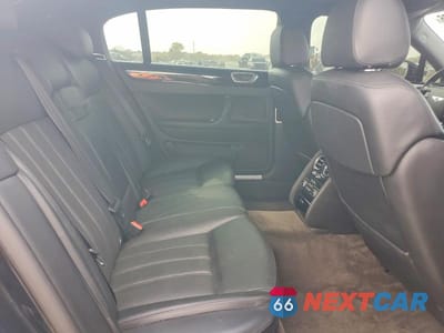 Zdjęcie 10 z 12 samochodu: 2006 BENTLEY CONTINENTAL FLYING SPUR VIN:SCBBR53W56C038832 - miniatura