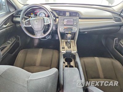 Zdjęcie 8 z 12 samochodu: 2016 HONDA CIVIC LX VIN:19XFC2F53GE015514 - miniatura