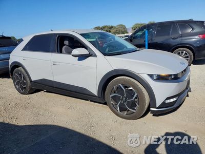 Czwarte zdjęcie samochodu z boku: 2024 HYUNDAI IONIQ 5 SEL VIN:KM8KN4DE8RU271350 - miniatura