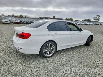 Trzecie zdjęcie samochodu z tyłu: 2018 BMW 330 I VIN:WBA8B9G53JNV11416 - miniatura