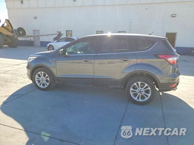 Drugie zdjęcie samochodu z przodu: 2017 FORD ESCAPE SE VIN:1FMCU9GD8HUE73109 - miniatura