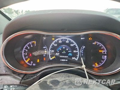 Zdjęcie 9 z 13 samochodu: 2015 JEEP GRAND CHEROKEE LIMITED VIN:1C4RJFBG4FC758819 - miniatura