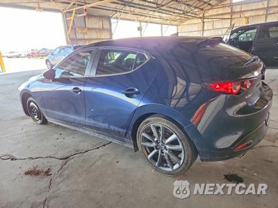 Drugie zdjęcie samochodu z przodu: 2020 MAZDA 3 PREFERRED VIN:JM1BPAMM8L1158642 - miniatura