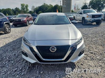 Piąte zdjęcie samochodu w środku: 2019 NISSAN ALTIMA SL VIN:1N4BL4EWXKC135241 - miniatura