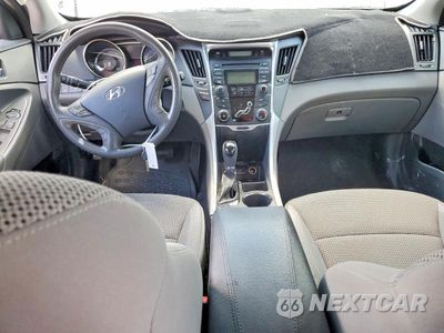 Zdjęcie 8 z 12 samochodu: 2013 HYUNDAI SONATA GLS VIN:5NPEB4AC1DH516179 - miniatura
