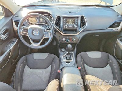Zdjęcie 8 z 12 samochodu: 2017 JEEP CHEROKEE SPORT VIN:1C4PJMAB4HW651272 - miniatura