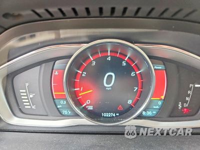 Zdjęcie 9 z 12 samochodu: 2015 VOLVO XC70 T6 PLATINUM VIN:YV4902ND7F1193844 - miniatura