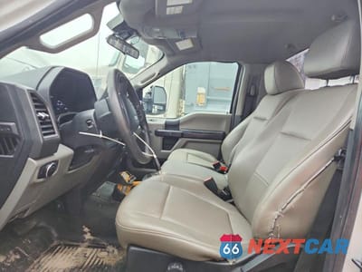 Zdjęcie 7 z 13 samochodu: 2020 FORD F550 SUPER DUTY VIN:1FDUF5HT6LDA08978 - miniatura