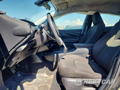Zdjęcie 7 z 12 samochodu: 2019 TOYOTA PRIUS LE VIN:JTDKARFU1K3084254 - miniatura