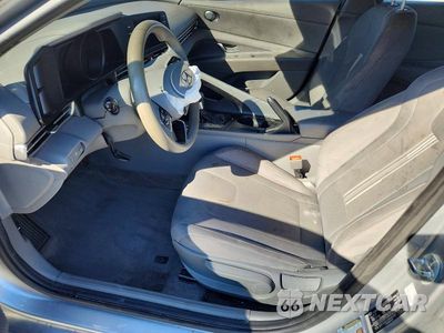 Zdjęcie 7 z 12 samochodu: 2022 HYUNDAI ELANTRA SEL VIN:5NPLM4AG0NH063565 - miniatura