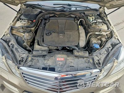 Zdjęcie 11 z 12 samochodu: 2012 MERCEDES-BENZ E 350 VIN:WDDHF5KB9CA569012 - miniatura