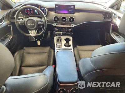 Zdjęcie 8 z 12 samochodu: 2022 KIA STINGER GT1 VIN:KNAE45LC9N6115744 - miniatura