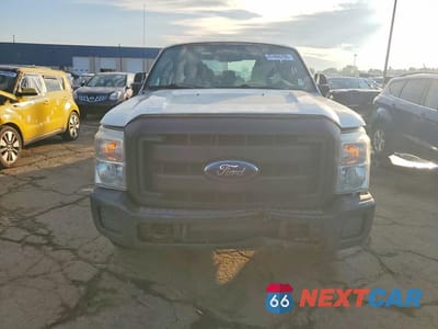 Piąte zdjęcie samochodu w środku: 2011 FORD F250 SUPER DUTY VIN:1FT7W2A66BEC22141 - miniatura
