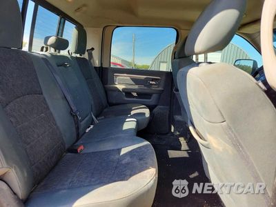 Zdjęcie 10 z 12 samochodu: 2017 RAM 3500 SLT VIN:3C63R3HL5HG646944 - miniatura