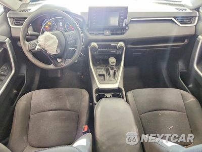 Zdjęcie 8 z 14 samochodu: 2019 TOYOTA RAV4 LE VIN:2T3K1RFV4KW051979 - miniatura