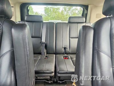 Zdjęcie 10 z 14 samochodu: 2007 CHEVROLET TAHOE K1500 VIN:1GNFK13057J255289 - miniatura