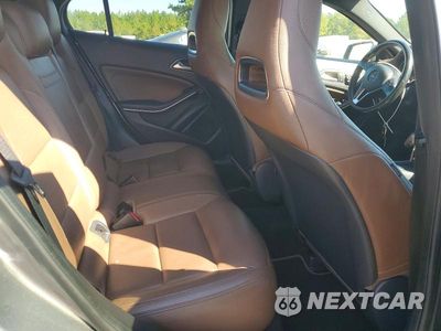 Zdjęcie 10 z 12 samochodu: 2015 MERCEDES-BENZ GLA 250 4MATIC VIN:WDCTG4GB5FJ178054 - miniatura