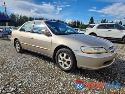 Czwarte zdjęcie samochodu z boku: 2000 HONDA ACCORD SE VIN:1HGCG5679YA080447 - miniatura