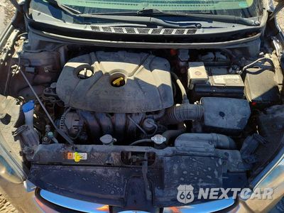 Zdjęcie 11 z 13 samochodu: 2013 HYUNDAI ELANTRA GLS VIN:5NPDH4AE4DH402575 - miniatura