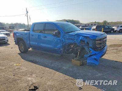 Czwarte zdjęcie samochodu z boku: 2022 GMC SIERRA K1500 AT4 VIN:1GTUUEET8NZ599397 - miniatura