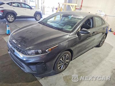 2024 KIA FORTE LXS 3KPF24ADXRE808390 - główne zdjęcie licytacji z USA - miniatura