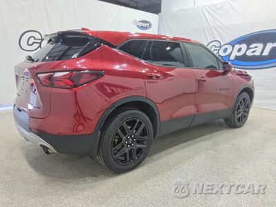 Trzecie zdjęcie samochodu z tyłu: 2019 CHEVROLET BLAZER 1LT VIN:3GNKBBRA9KS687296 - miniatura