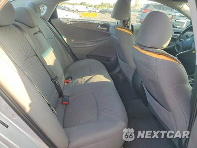 Zdjęcie 10 z 12 samochodu: 2012 HYUNDAI SONATA GLS VIN:5NPEB4AC3CH477108 - miniatura