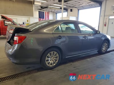 Trzecie zdjęcie samochodu z tyłu: 2014 TOYOTA CAMRY LE VIN:4T1BF1FK3EU415654 - miniatura