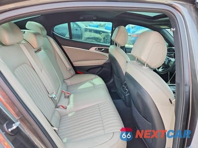 Zdjęcie 10 z 12 samochodu: 2023 GENESIS G70 2.0T VIN:KMTG34TAXPU108549 - miniatura