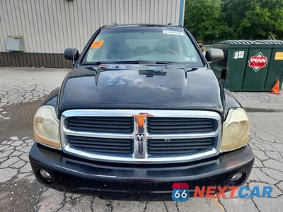 Piąte zdjęcie samochodu w środku: 2004 DODGE DURANGO LIMITED VIN:1D4HB58D94F113887 - miniatura