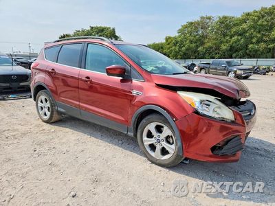 Czwarte zdjęcie samochodu z boku: 2014 FORD ESCAPE SE VIN:1FMCU0GX8EUB12447 - miniatura