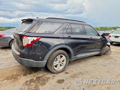 Trzecie zdjęcie samochodu z tyłu: 2022 FORD EXPLORER XLT VIN:1FMSK8DH3NGB73653 - miniatura