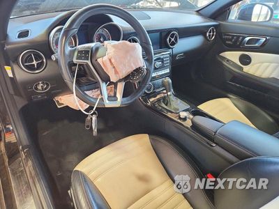 Zdjęcie 8 z 13 samochodu: 2014 MERCEDES-BENZ SLK 350 VIN:WDDPK5HA1EF079594 - miniatura