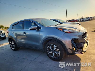 Czwarte zdjęcie samochodu z boku: 2020 KIA SPORTAGE LX VIN:KNDPM3AC6L7637354 - miniatura