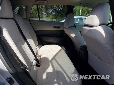 Zdjęcie 10 z 12 samochodu: 2022 TOYOTA COROLLA CROSS LE VIN:7MUCAABG7NV018452 - miniatura