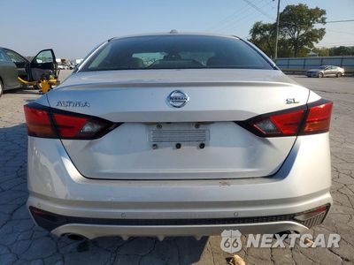 Zdjęcie 6 z 13 samochodu: 2019 NISSAN ALTIMA SL VIN:1N4BL4EV8KC242067 - miniatura
