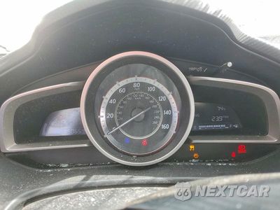 Zdjęcie 9 z 12 samochodu: 2016 MAZDA 3 SPORT VIN:JM1BM1K71G1319411 - miniatura