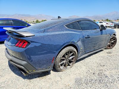Trzecie zdjęcie samochodu z tyłu: 2025 FORD MUSTANG DARK HORSE VIN:1FA6P8R07S5500997 - miniatura