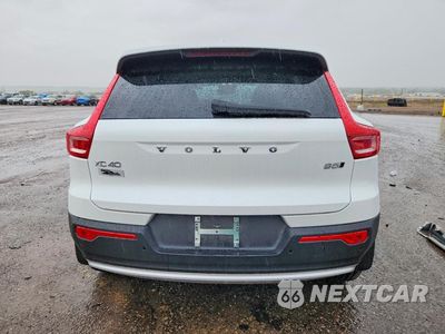 Zdjęcie 6 z 12 samochodu: 2025 VOLVO XC40 PLUS VIN:YV4L12UE5S2570897 - miniatura
