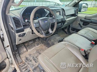 Zdjęcie 8 z 12 samochodu: 2015 FORD F150 VIN:1FTMF1C89FFB20103 - miniatura