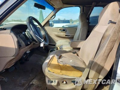 Zdjęcie 7 z 12 samochodu: 1999 FORD F150 VIN:1FTRX17L2XKA10777 - miniatura